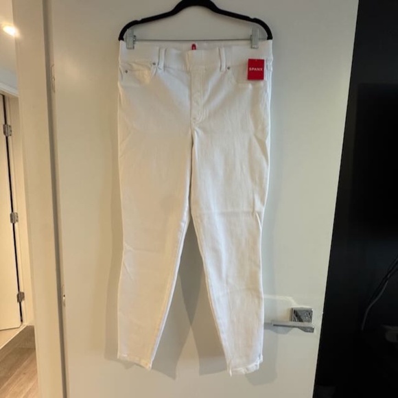 NWT SPANX Ankle Skinny Jeans, White XL - Picture 2 of 5